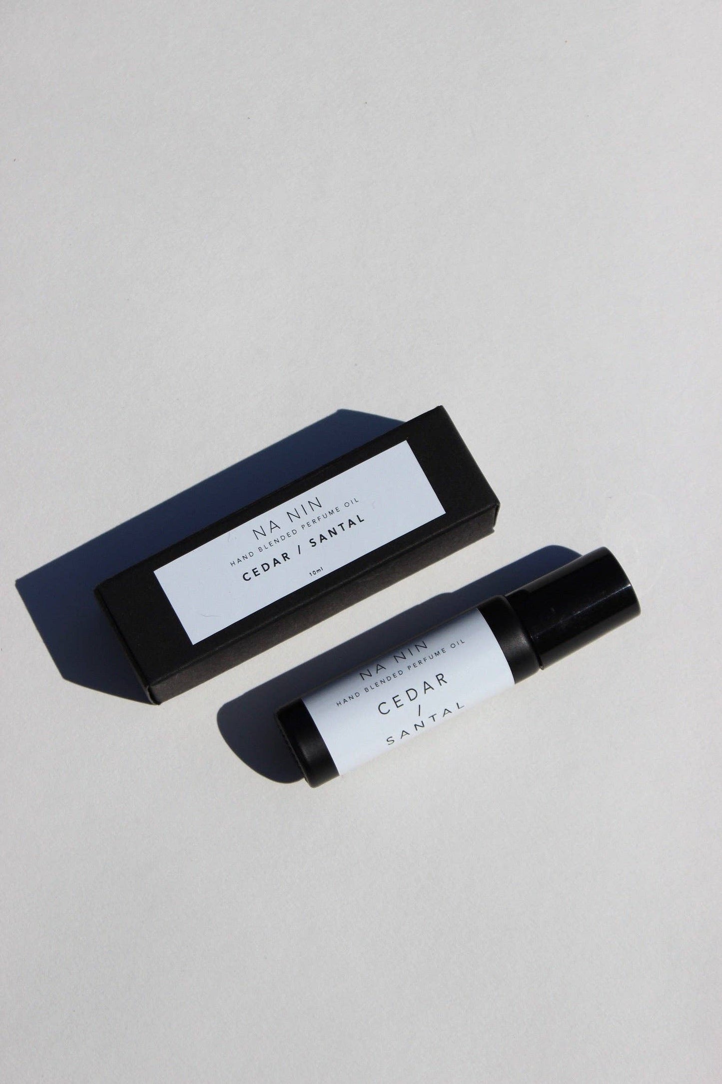 Cedar & Santal Perfume Oil / 10ml: 10ml