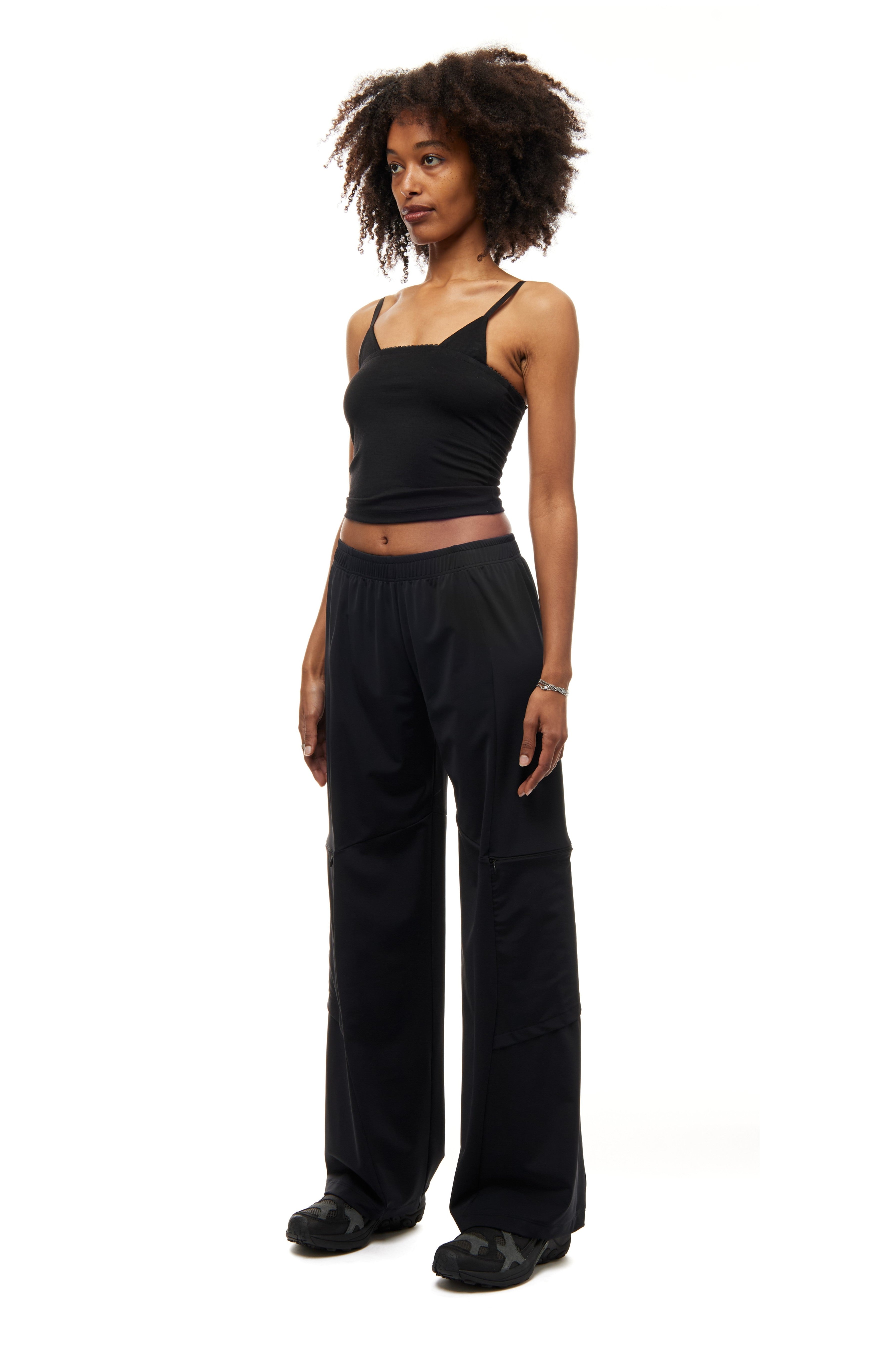 SPORTY CARGO – Array Store