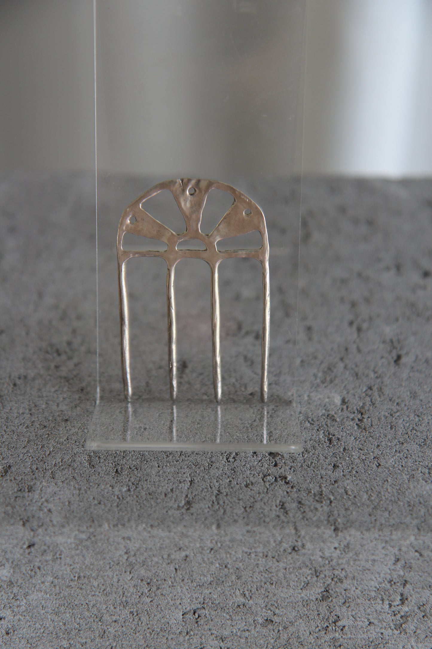 Window Hairpin