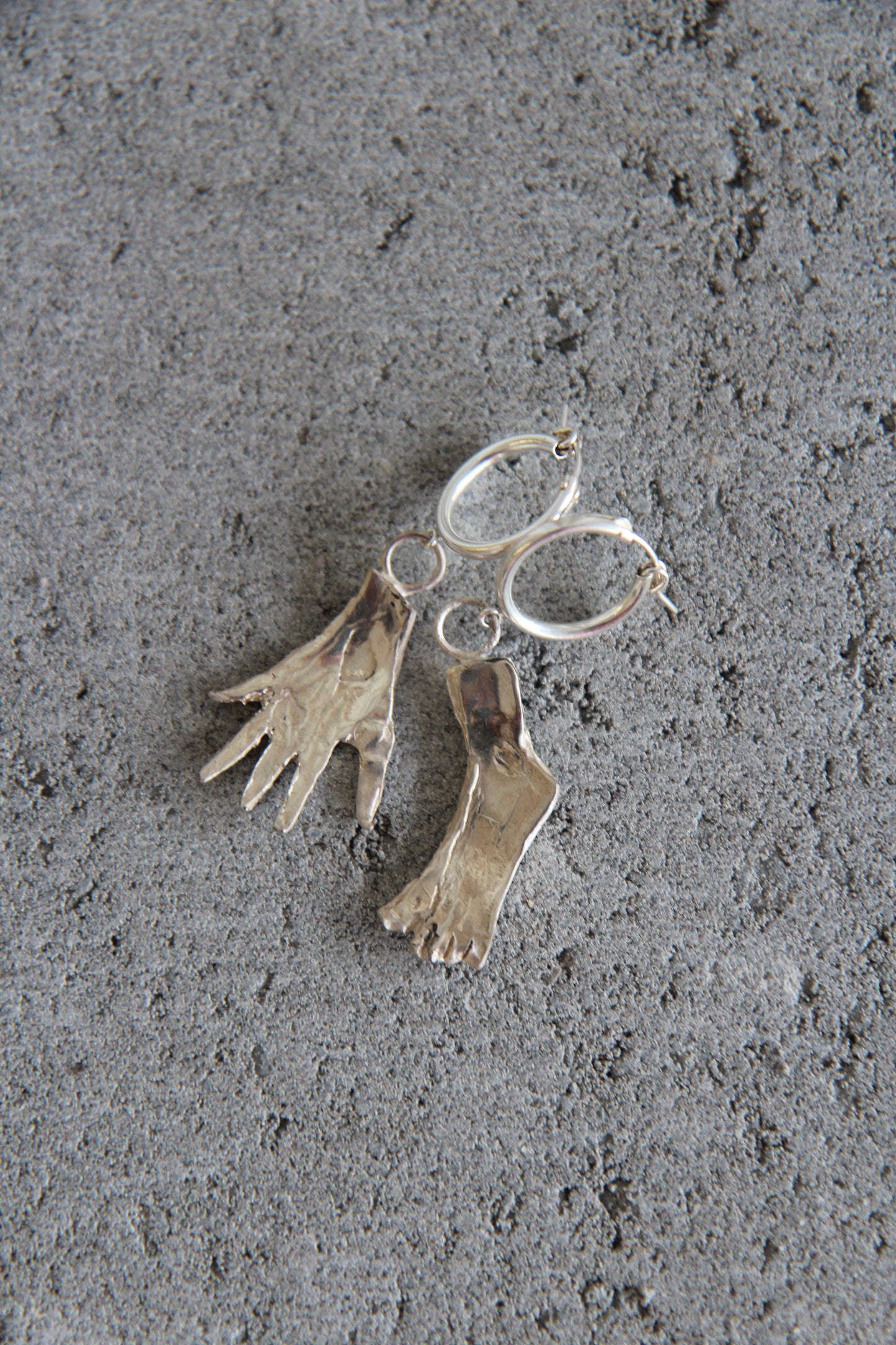 Handy & Feet Earrings