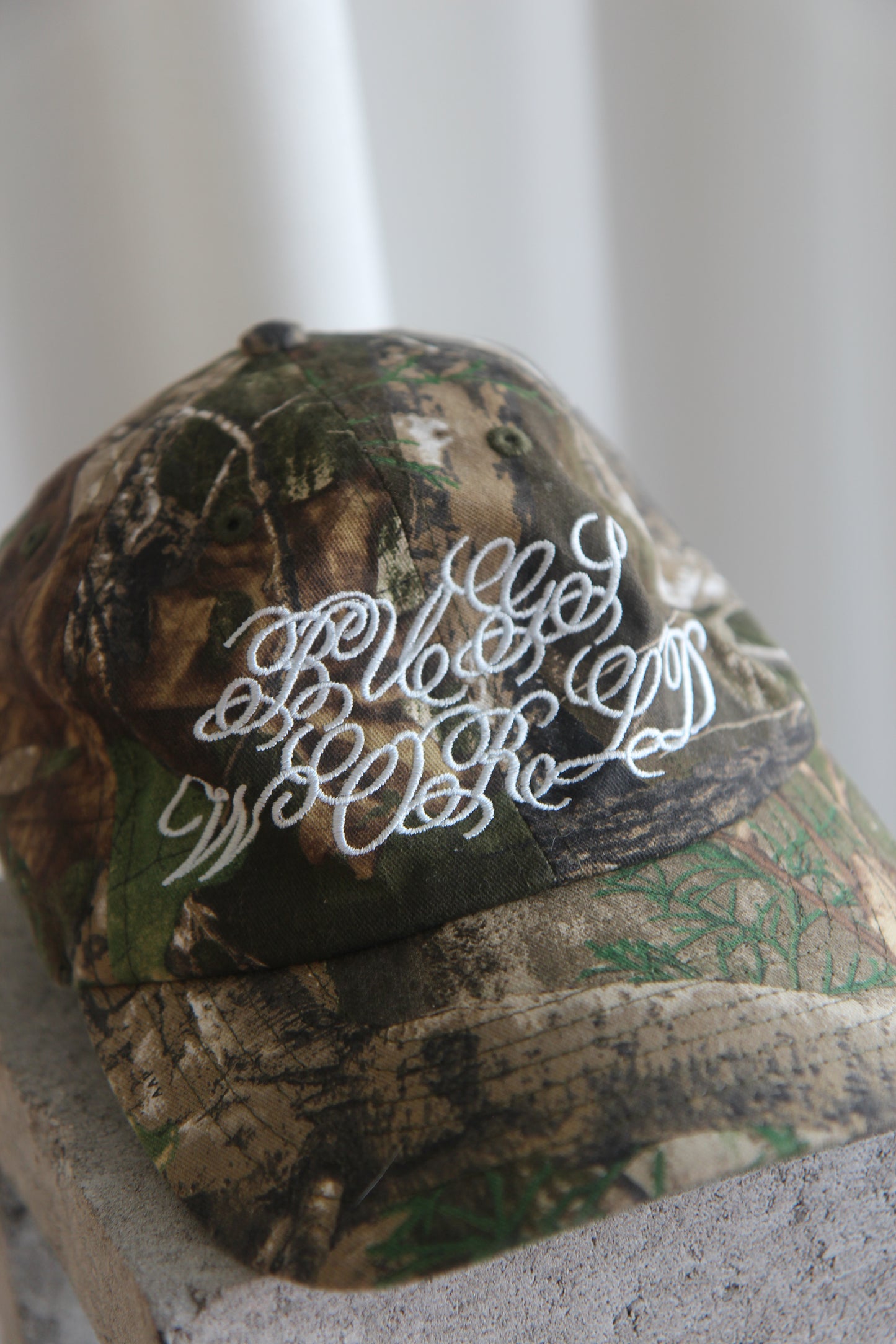 Bugs World Hat - RealTree