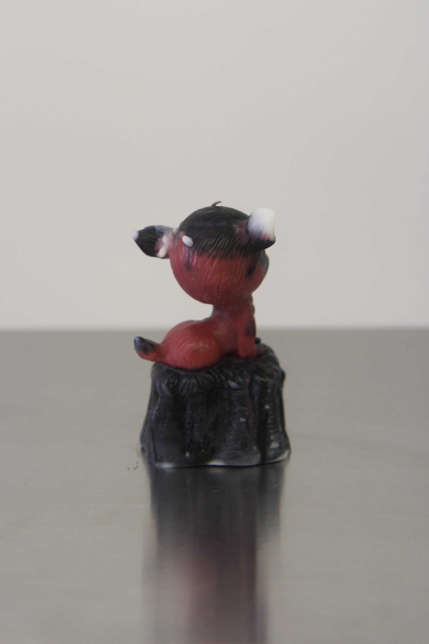 Fawn - Black/Maroon