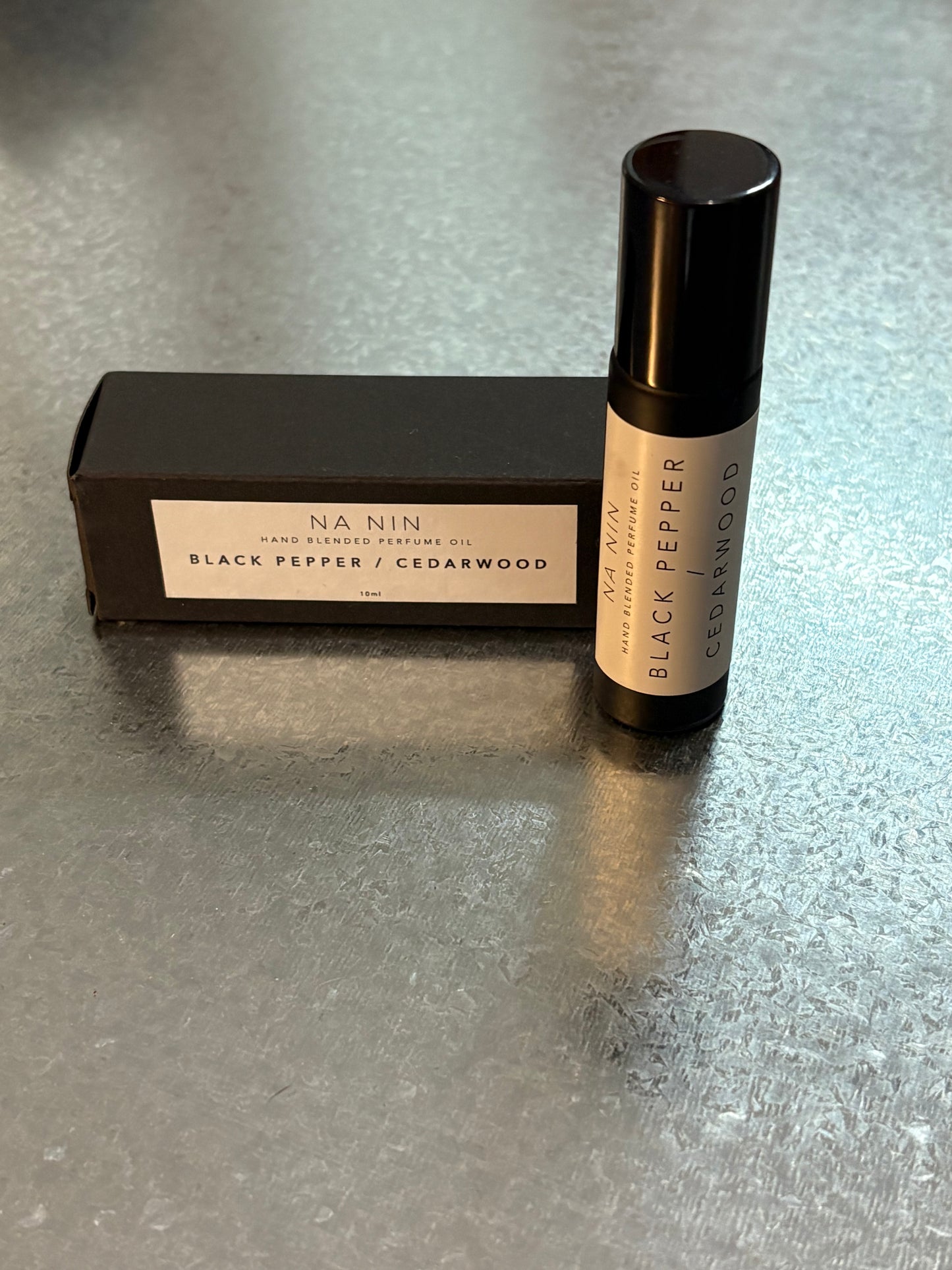 Black Pepper & Cedarwood Perfume Oil / 10ml: 10ml