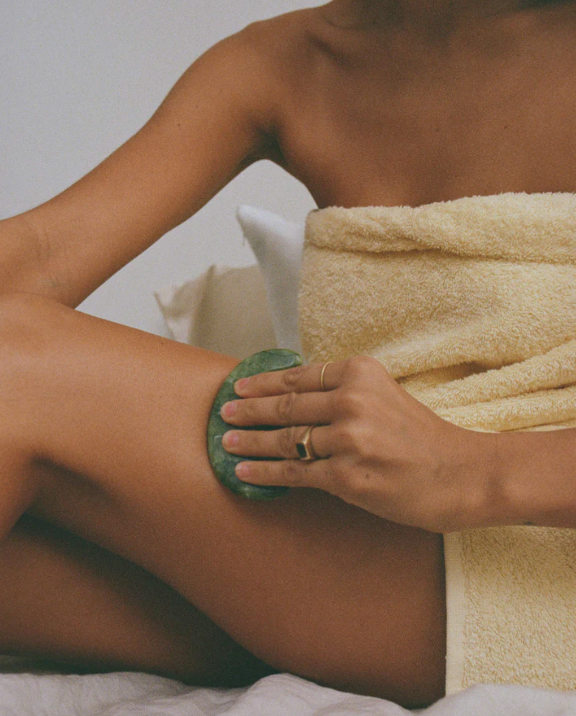 Jade Scalp Stimulator