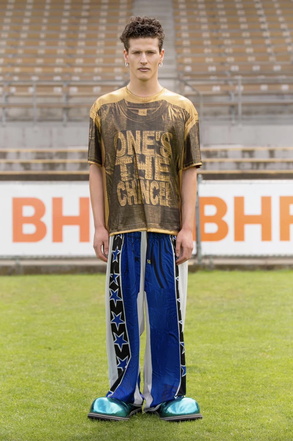 The Chance T-shirt- Gold