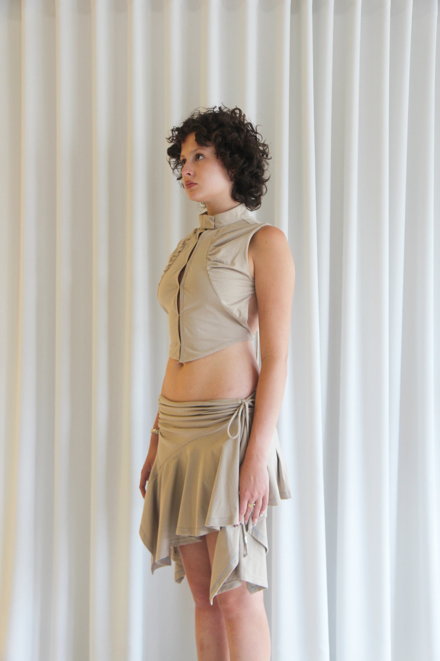 System Top/KHAKI