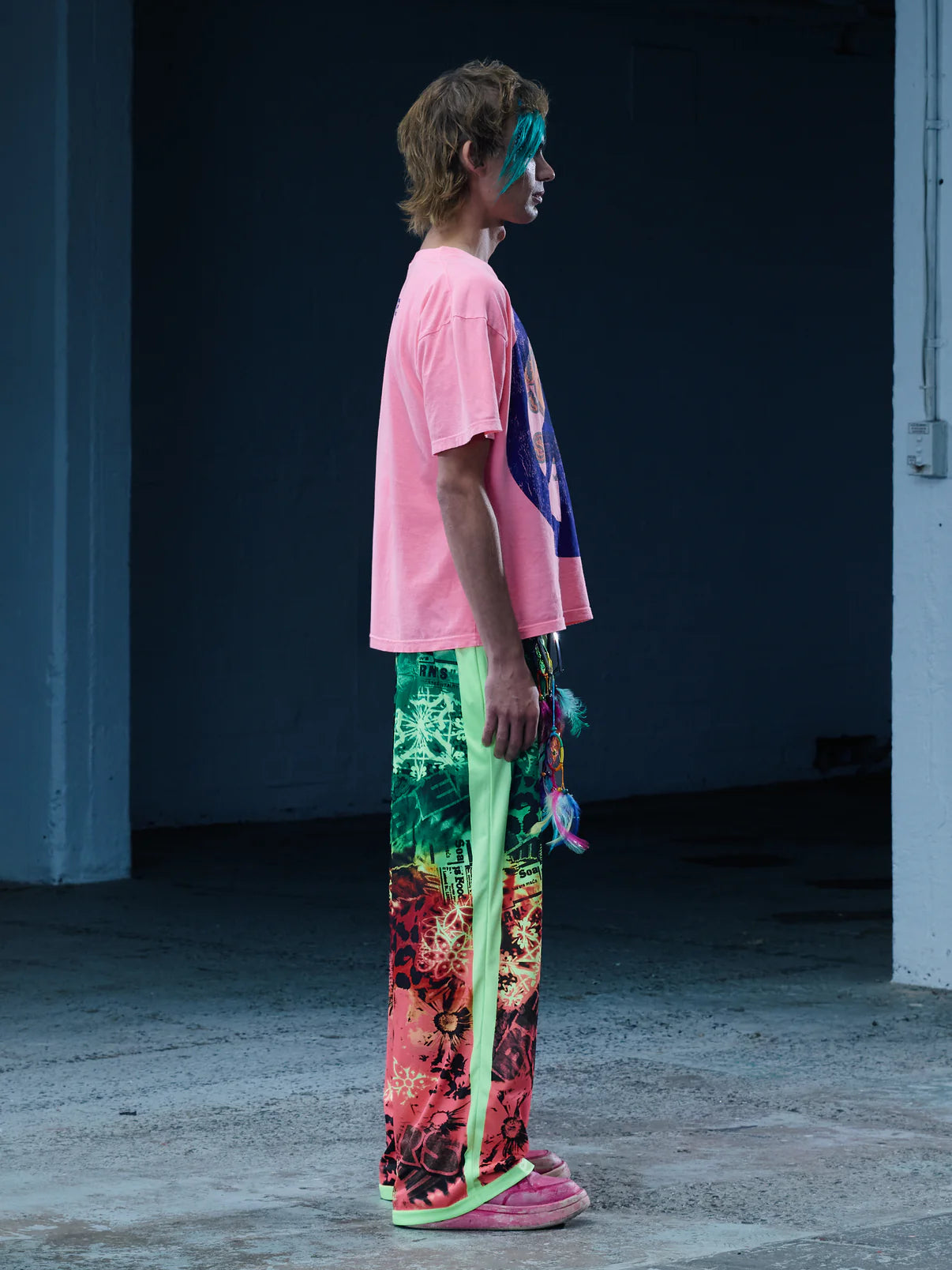 Briar Will - The Peace Tee | Bubblegum
