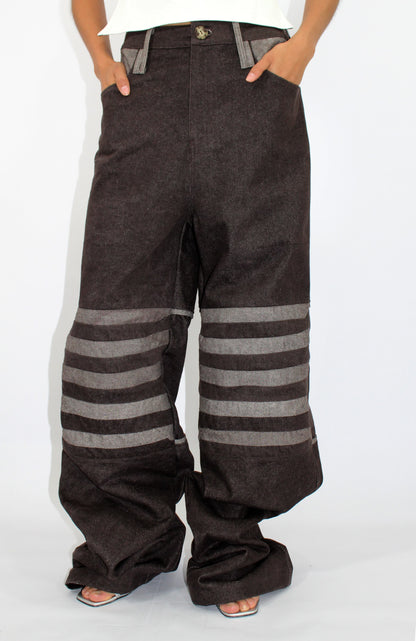 STRIPED OVERSIZED JEANS