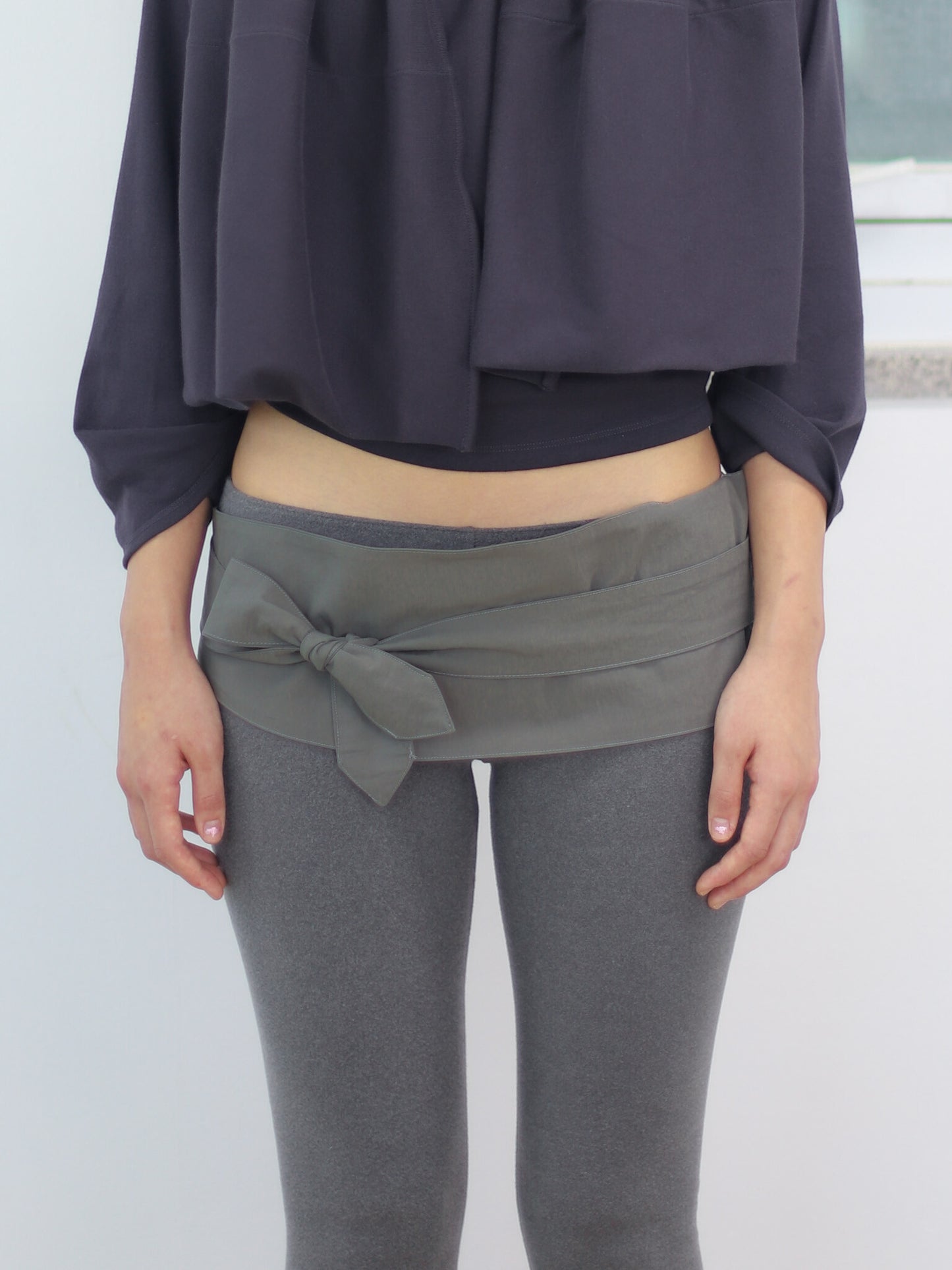 Half Apron Leggings - Grey